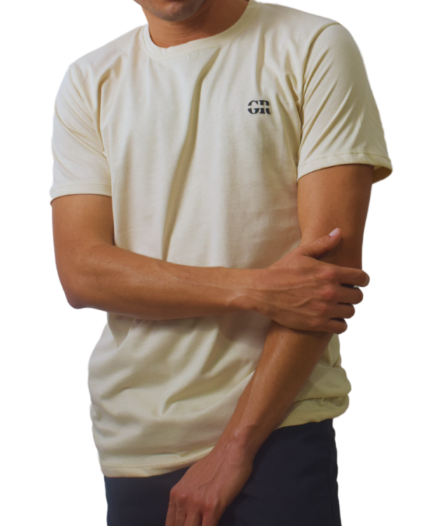 Camiseta Slim Basic Crema